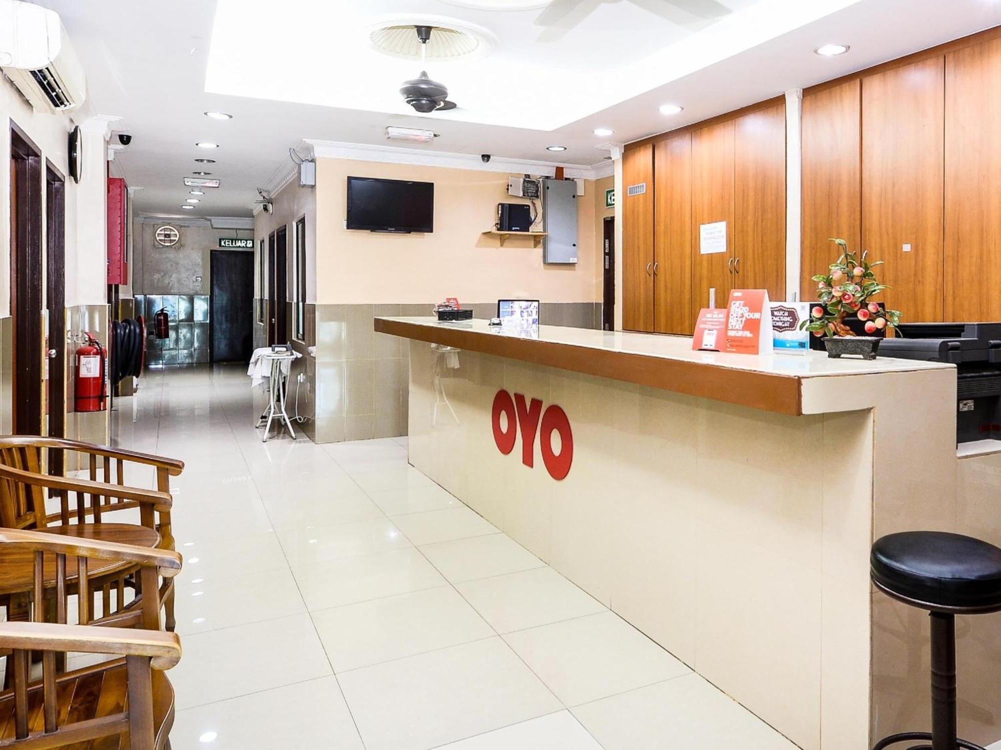 Super Oyo 707 Ayuni Hotel Bangi Extérieur photo